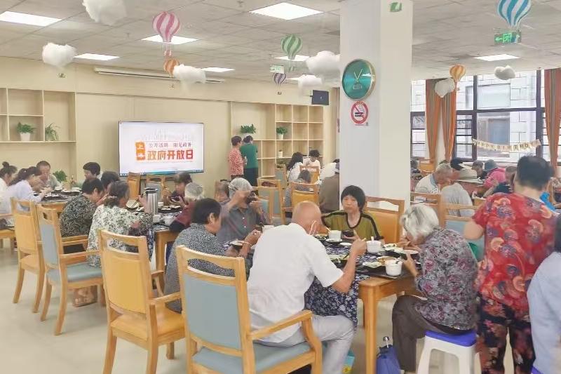 開放日?qǐng)D片2.jpg