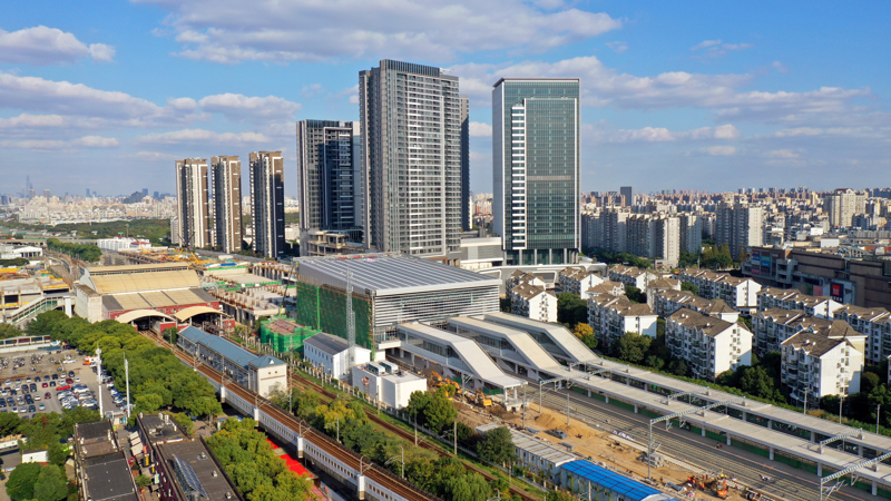 鐵路莘莊站預(yù)計(jì)12月25日運(yùn)營(yíng) .jpg