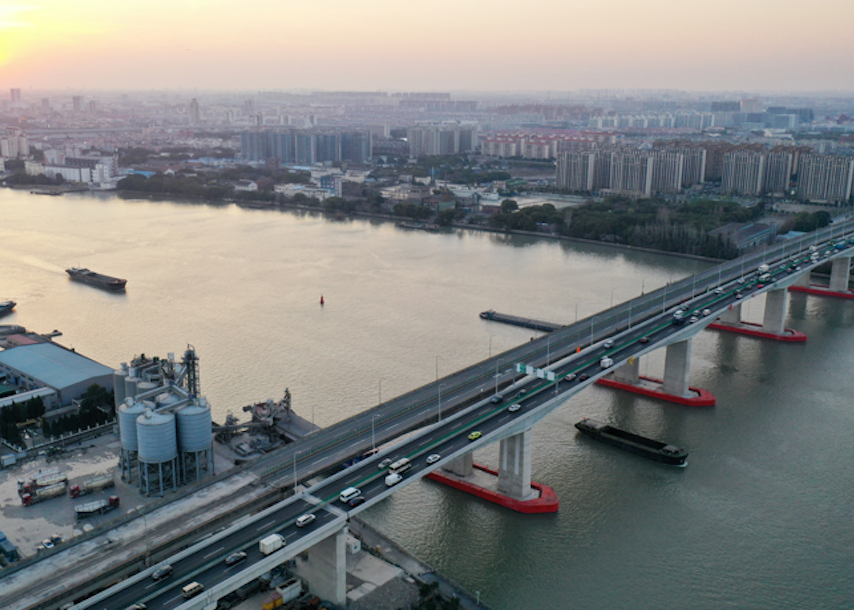 奉浦东桥全面通车