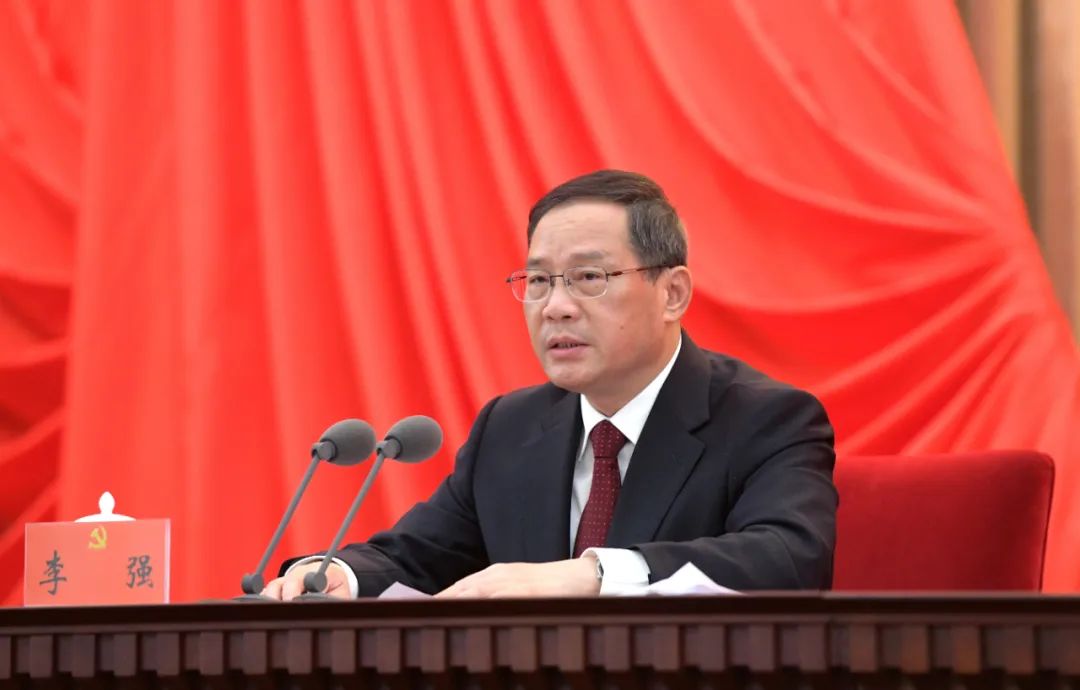 中國(guó)共產(chǎn)黨上海市第十二屆委員會(huì)第一次全體會(huì)議今天舉行